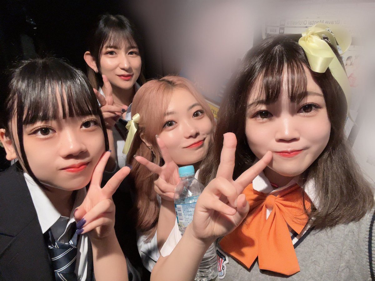 aoi_zero_v's tweet photo. 最後まで本当にありがとう(  ´˘`  )

みんな大好きだよ💭💛💛 https://t.co/FfMuwE2TTl