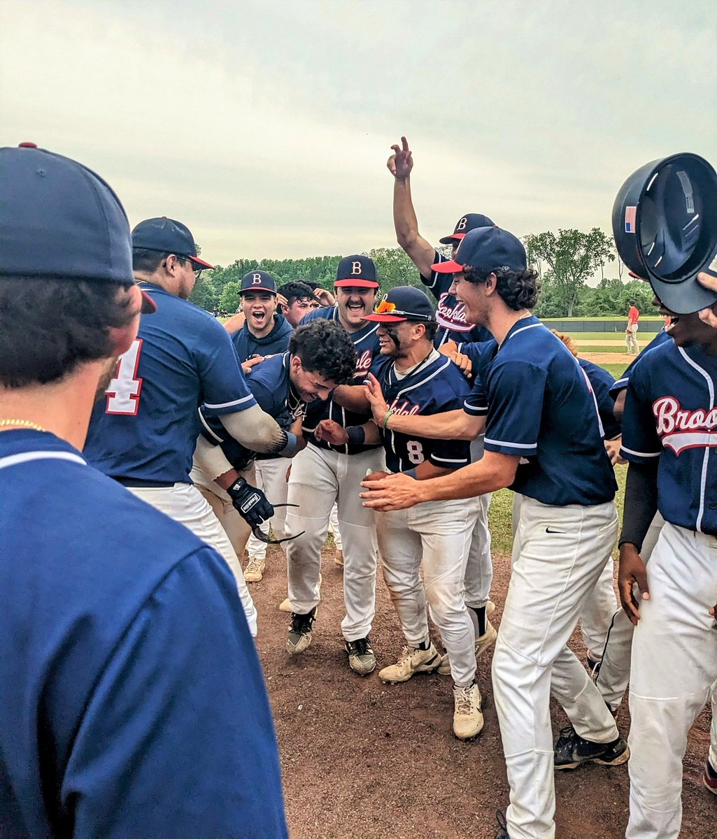 getmready's tweet photo. Fourth-seeded @BCCBaseball1 (35-15) routs Northampton 15-2 advancing to North Atlantic District championship round @marcusj_22 3-run HR, 4 RBI, @JoeLomangino3 2-run HR, 3 RBI, #NickLovarco 2B, 3B, 2 RBI, @ryancole31104 3 H, 2RBI, @jdub7403 2.1 IP, 2RBI, @nicktimp5 (6-3) WP https://t.co/L9PgELq8Oy