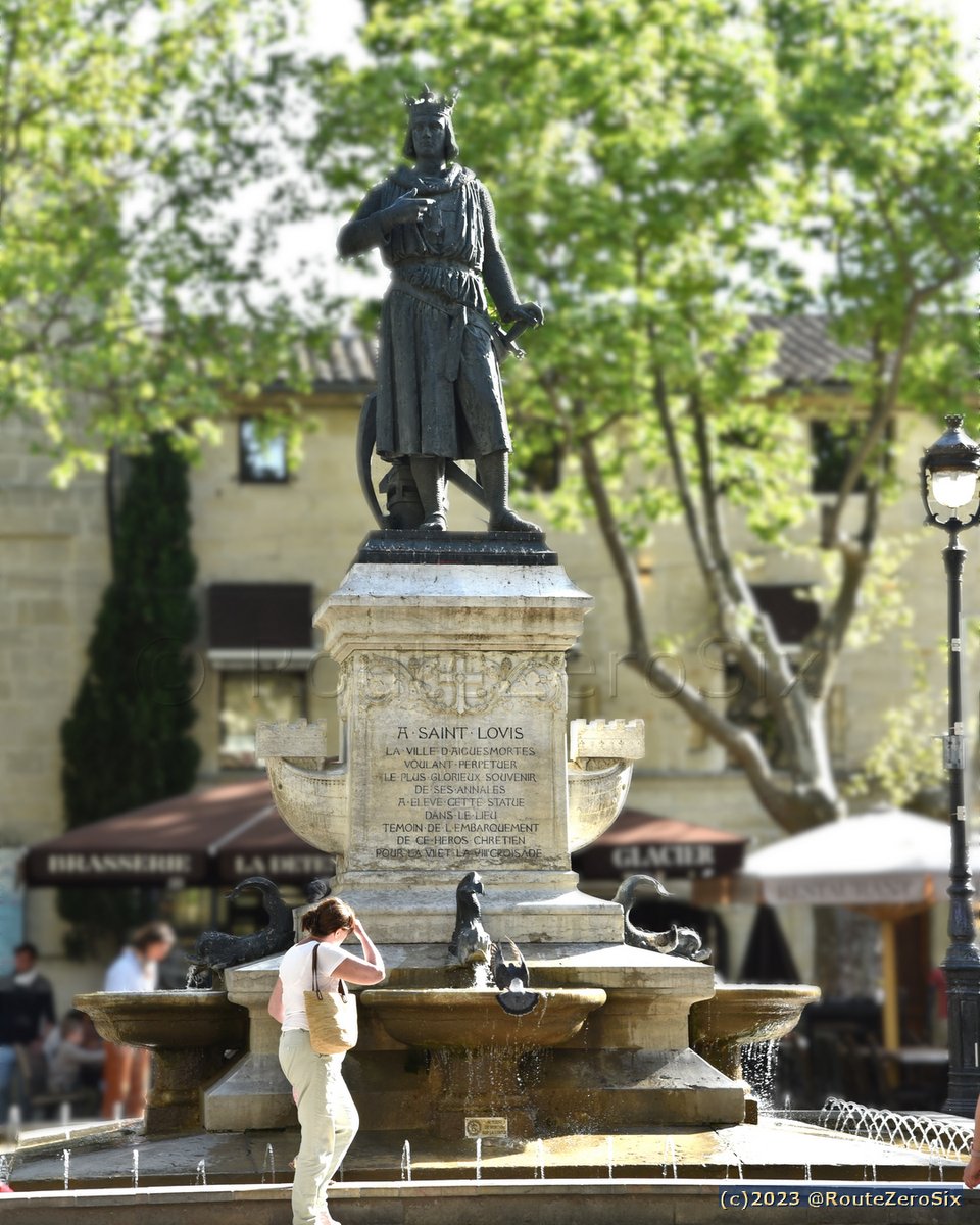 La statue de Saint-Louis à Aigues-Mortes (département du Gard)

#SaintLouis #aiguesmortes #aiguesmortestourisme #camargue #departementdugard #gardtourisme #suddelafrance #southoffrance #patrimoine #patrimoinefrancais #fierdusud