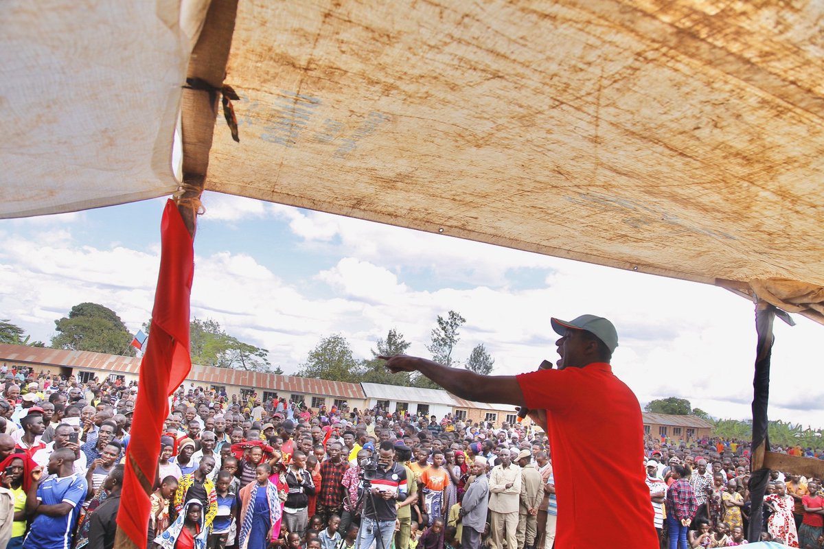 ChademaHai's tweet photo. Matukio katika picha mkutano wa leo Mei 21, 2023 Kata ya Mnanila, Jimbo la Buhigwe, mgeni rasmi akiwa mwenyekiti wa Chama Taifa Mhe. @freemanmbowetz 

#255KatibaMpya #HaiKwenyeRamani #KatibaMpya https://t.co/TOYua8UFeq