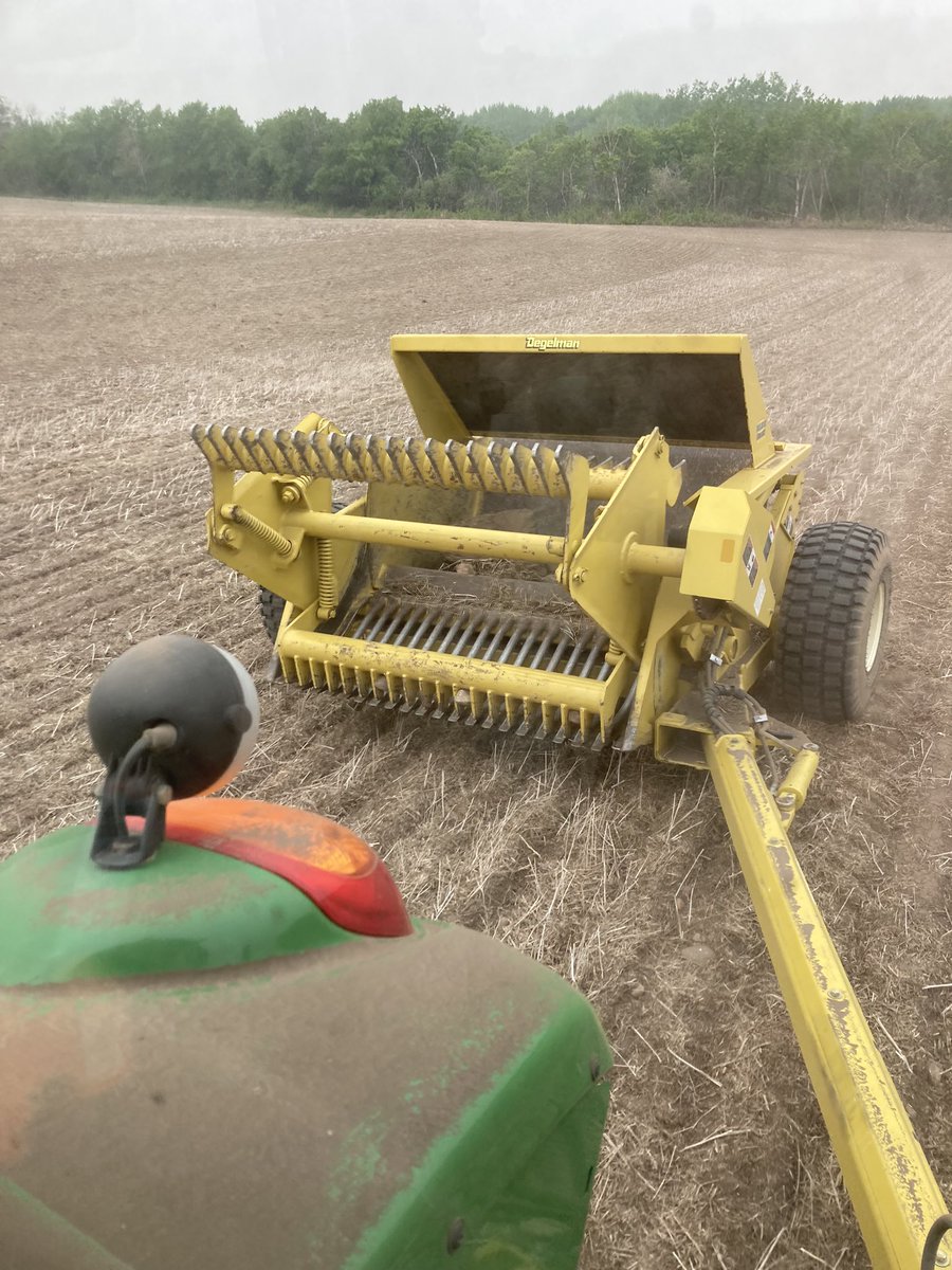 Everyone talks about why we don’t invest in technology. Because  the roi isn’t there! But if someone could build something so I don’t have to pick rocks I would invest!!! #ihaterocks