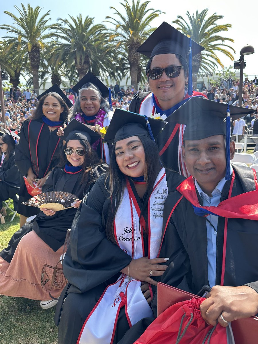csunorthridge's tweet image. You did it! #CSUN #CSUNGrad