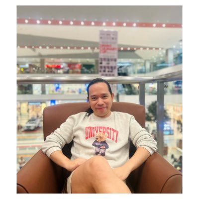 msarareid's tweet photo. #NewProfilePic https://t.co/PWx48xMMkt