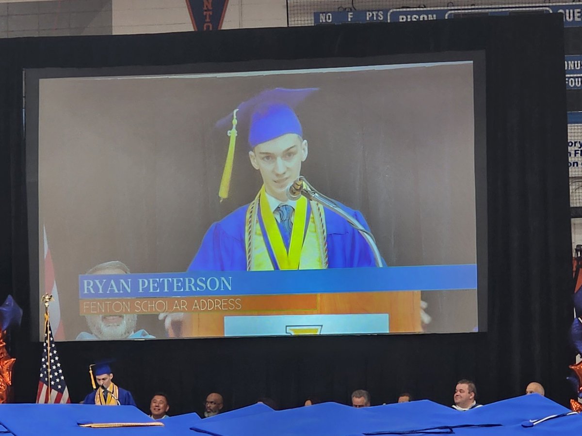 FentonChoir's tweet photo. Thank you class of 2023🎓 #untilwesingagain https://t.co/MyCon43Wtt