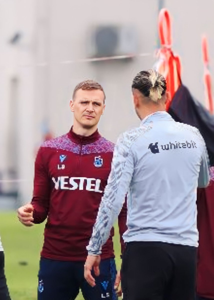 Trabzonspor’da teknik direktör Nenad Bjelica’nın ekibine en son Watford kulübünde görev yapan kondisyoner Leonard Sovina dahil edildi.

Sovina daha önce de Bjelica ile çalışmıştı.