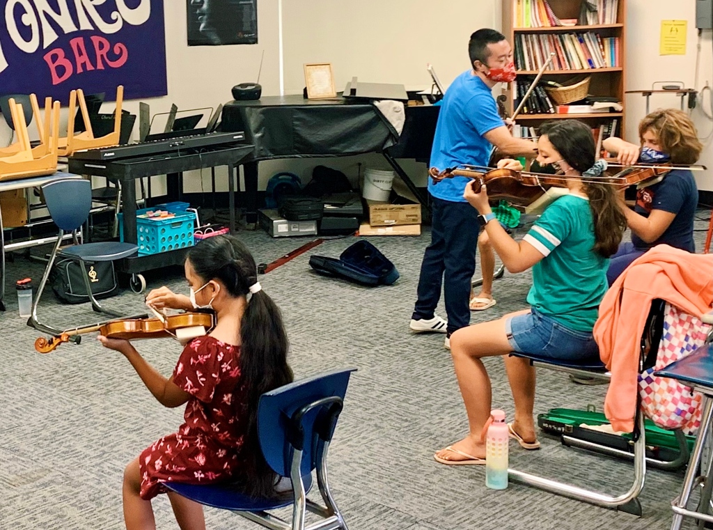 Last call for Super Strings 🦸🎻

Register online by Friday 5/26 to join our beginning or intermediate summer violin class in Kailua!

The class is open to Windward Oʻahu students entering third grade and up!

Here's the link to sign up: hiyouthsymphony.org/event/super-st… 

#violin #hawaii