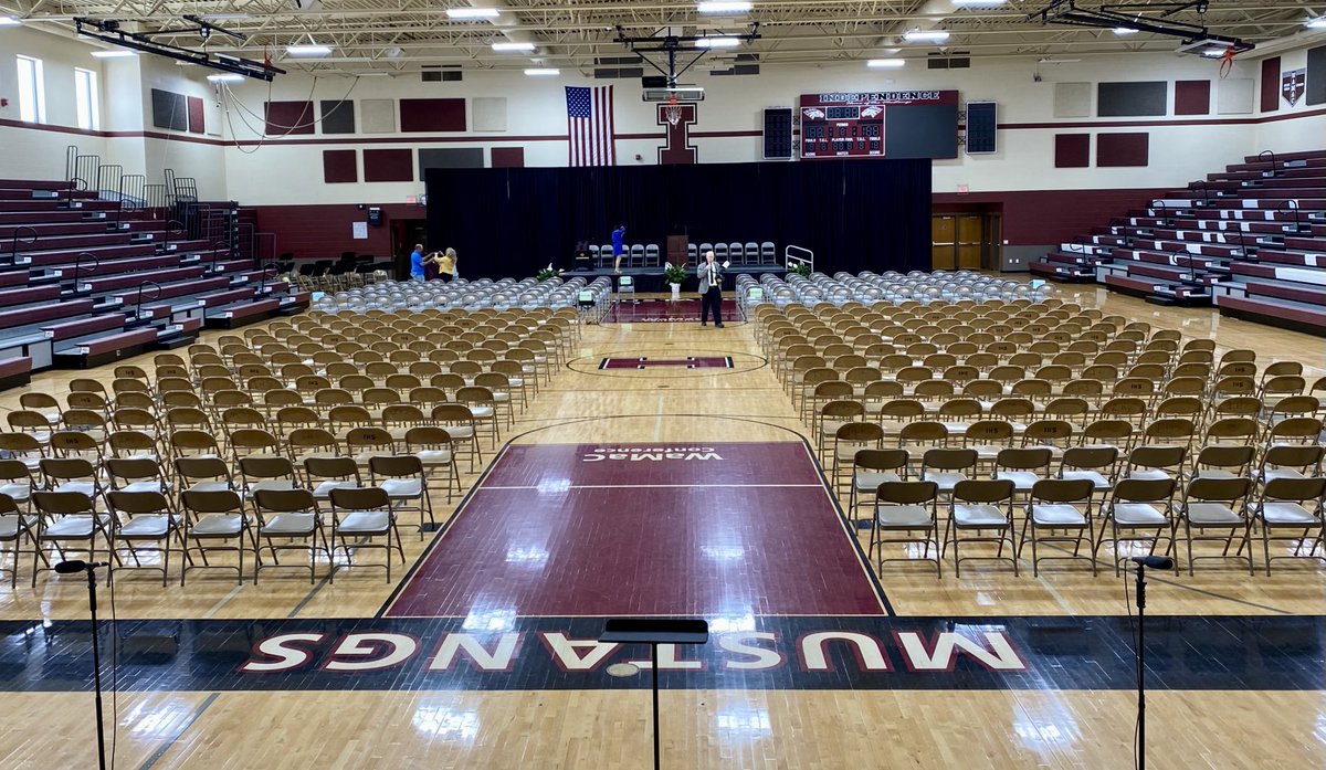 RussellReiter1's tweet photo. Graduation Sunday!
Congratulations to the Indee HS Seniors… Best of Luck!!! https://t.co/6EmbYyuMgg