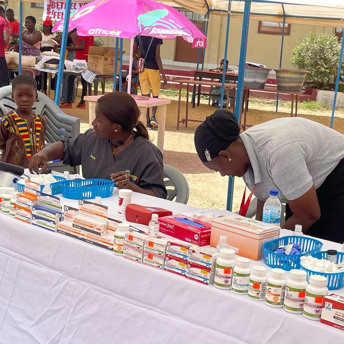 innovarxglobal's tweet photo. Yesterday, we had the honor of participating in the Gambia Methodist Church Youth Bazaar at GMA. We conducted FREE screenings for blood sugar, hypertension, and blood groups, attended by over two hundred people, including the Bishop of The Gambia Methodist Church who doubles as the Chairman of the Gambia Christian Council, the Lay President of the Methodist Church and other dignitaries. Additionally, we had the privilege of serving numerous individuals who joined the event for a fun-filled experience. We also shared our seniors discount, receiving an enthusiastic response.

As your trusted partner in health and wellness, we remain committed to promoting wellness and look forward to more collaborative efforts within the community. A heartfelt thank you to the Methodist Church youth committee for organizing this successful event!

#InnovarxGlobal #HealthcareSolutions #IGH #CommunityEngagement #Gambia #WhatsYourNumber #GambiaSenior  #CelebaratingOurSeniors
