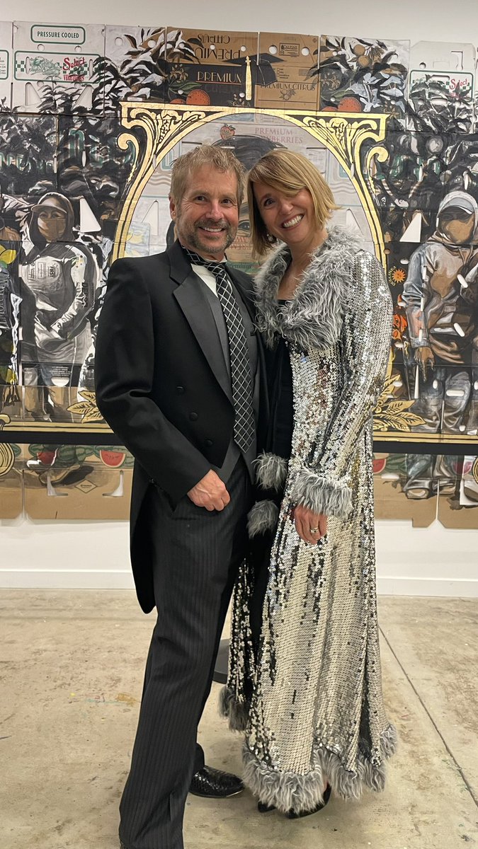 Meredith McConvill (@topropemediasd) on Twitter photo I see a bright future! ๐ฅ Thanks <a href="/icasandiego/">icasandiego</a> and all those who are helping to introduce more kids to the arts.
And if you havenโt been up to visit ICA San Diego in Encinitas yet, go now to check out the work of Narsiso Martรญnez! #encinitas #Oaxaca #art #FoodForThought I see a bright future! ๐ฅ Thanks <a href="/icasandiego/">icasandiego</a> and all those who are helping to introduce more kids to the arts.
And if you havenโt been up to visit ICA San Diego in Encinitas yet, go now to check out the work of Narsiso Martรญnez! #encinitas #Oaxaca #art #FoodForThought