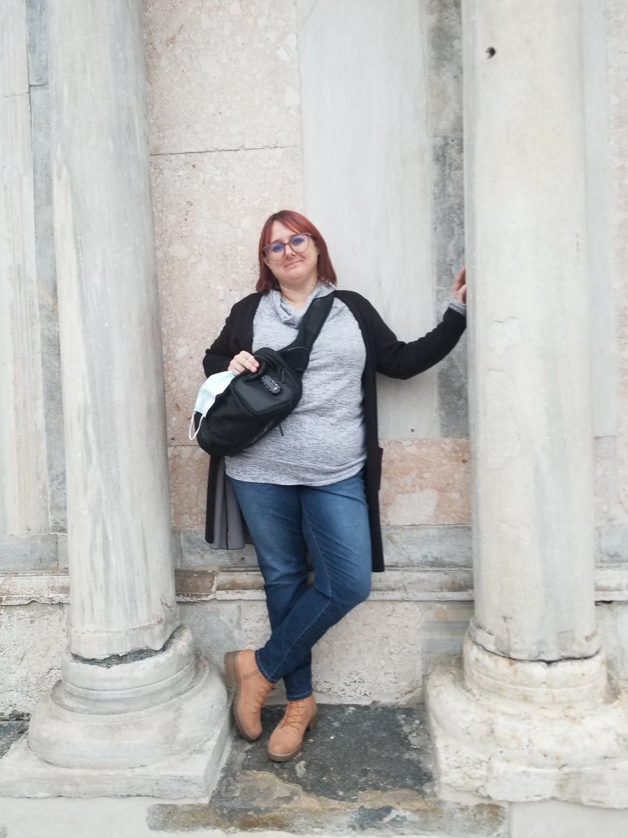 Dr_AcademicMess's tweet photo. Quote tweet with a photo of you that someone else has taken. Selfies are not allowed. https://t.co/Dt63BOmtvt