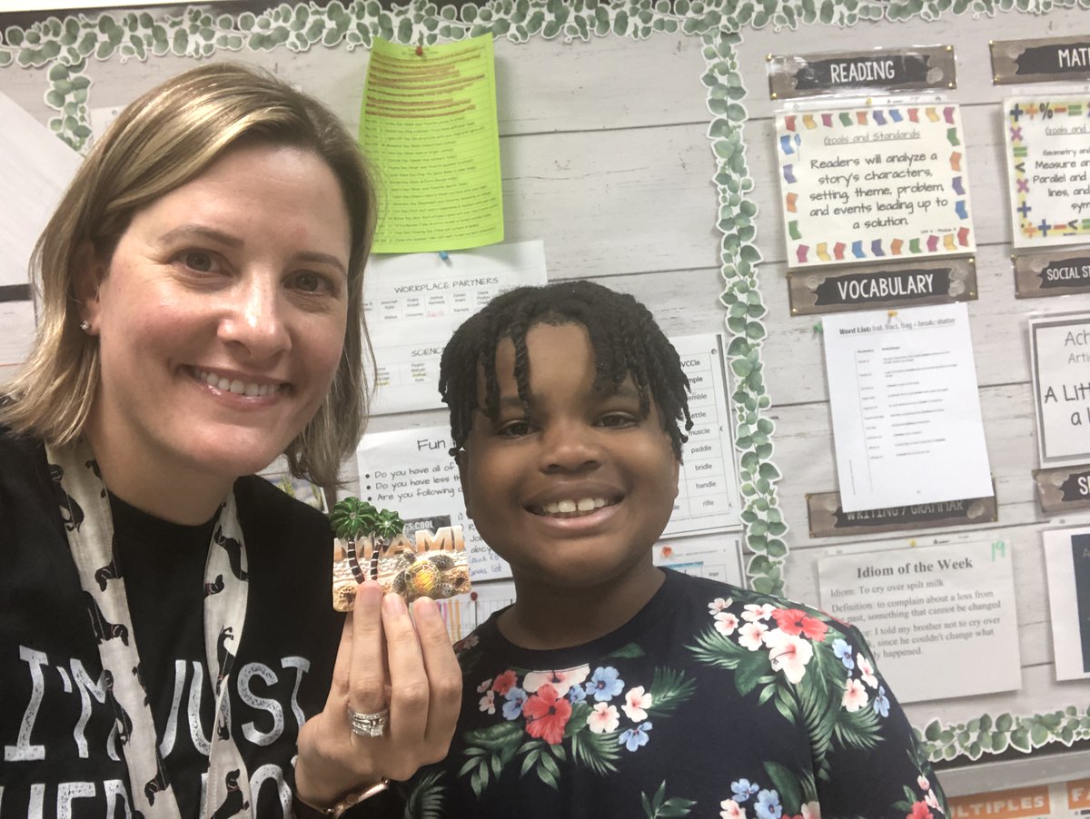 Mrs. Ciesielski tweet media