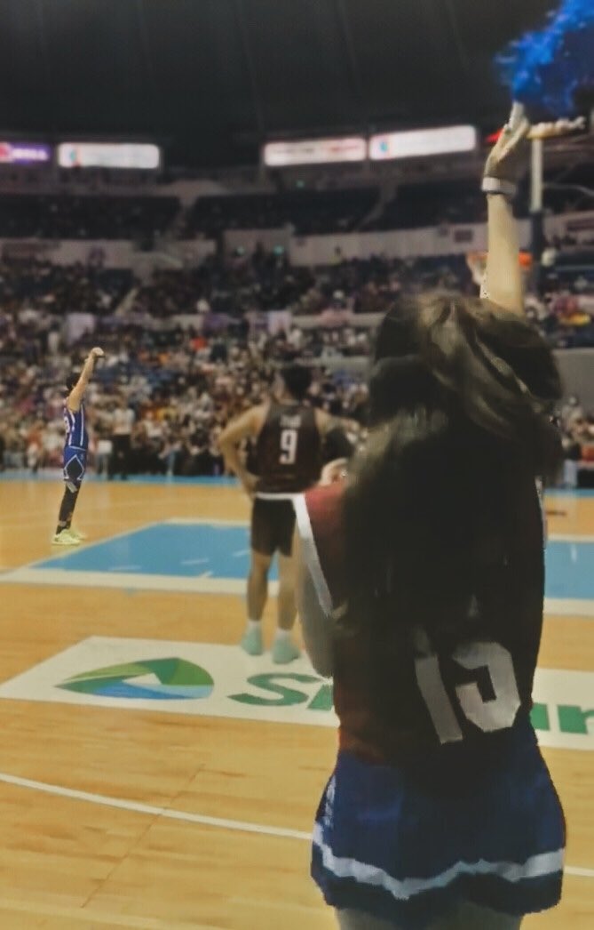 donnynibeIIe's tweet photo. Donny's forever muse and number 1 cheer leader 

GAME ON DONBELLE

#DynamicPlayerDONNY
#BELLEDiamondOfTheGame https://t.co/tQ0M3WwOtA