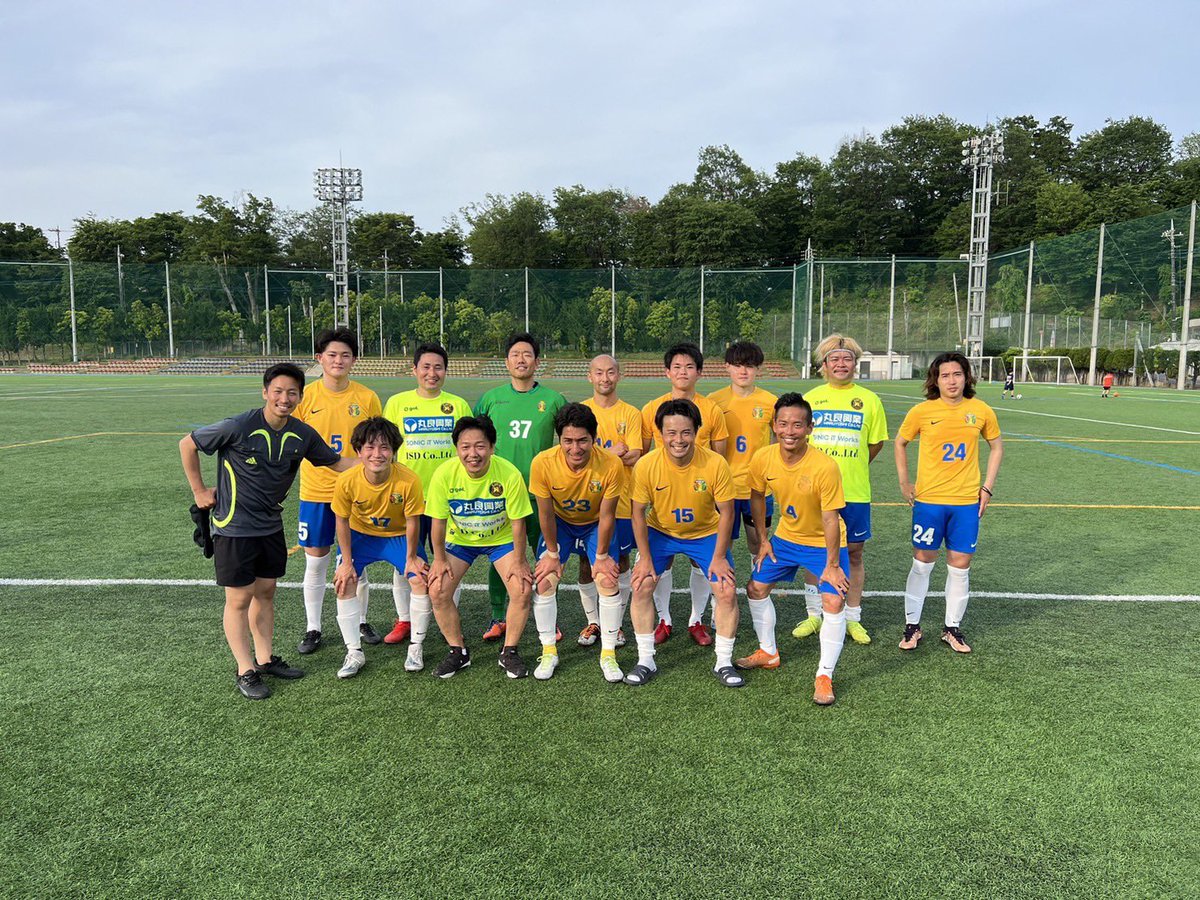 str_lunlun's tweet photo. 福生市1部リーグ勝利🔥

3トップの真ん中で70分フル出場できたーー！！！
日々のトレーニングしてるのが着実に自分の身になってるのはモチベーションあがるね◎

得点の匂いしたんだけどボレーの当たり損ないとヘッドはキーパーに上手く取られてしまった…
また頑張ります！！

#ZIONFC
#ZIONfamiliar https://t.co/uPOT1UT1Oc