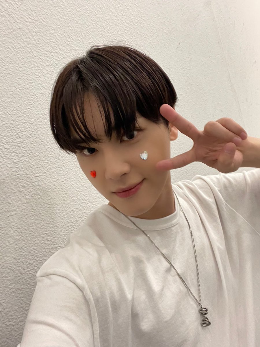 WE_THE_BOYZ's tweet photo. [주학년] 더비가 있는 한 우린 언제까지나 더보이즈야🤍 https://t.co/LX3qWFNM8u