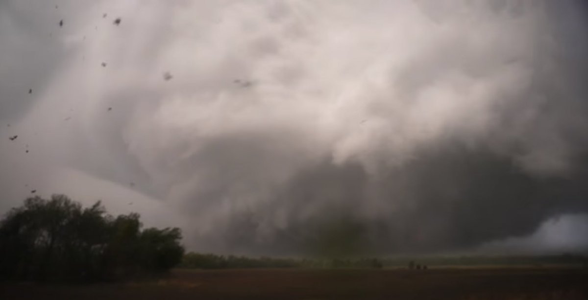 A xxx A on Twitter "RT ReedTimmerAccu Check out these frame captures