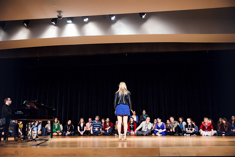 Things you will find at #BroadwayCon:
⭐ Broadway stars & creators
⭐ Workshops with industry professionals
⭐ Fan-led panels 
⭐ The best theatre merch
⭐ Cosplays worthy of the stage
⭐ Confetti!!