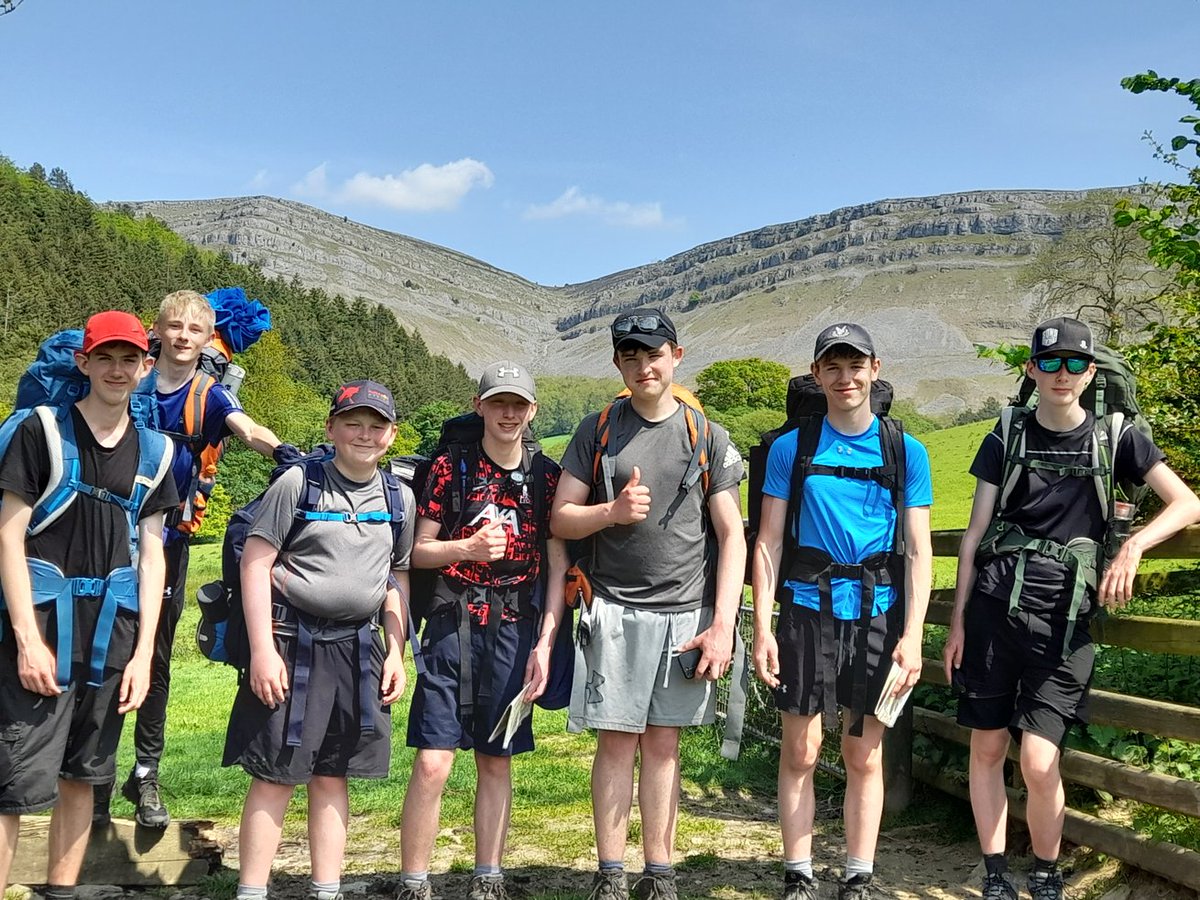 BWHSDofE's tweet photo. #capgang with their new mate https://t.co/kY0uz3Qp3H