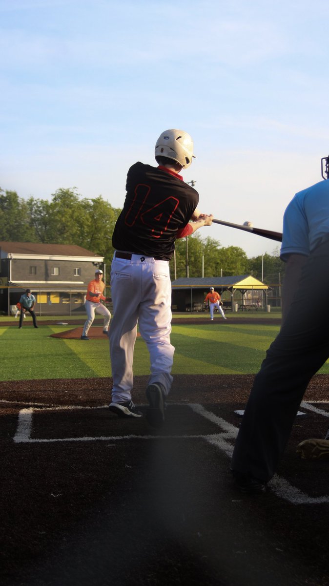 412_warriors's tweet image. Game day! Big test today vs the Oilers. Let's keep it rolling, boys! 

🆚: Oilers
🕓 6:00 pm
🏟️: Joe Natoli Field, Morningside
⚾️: Reed Bursic