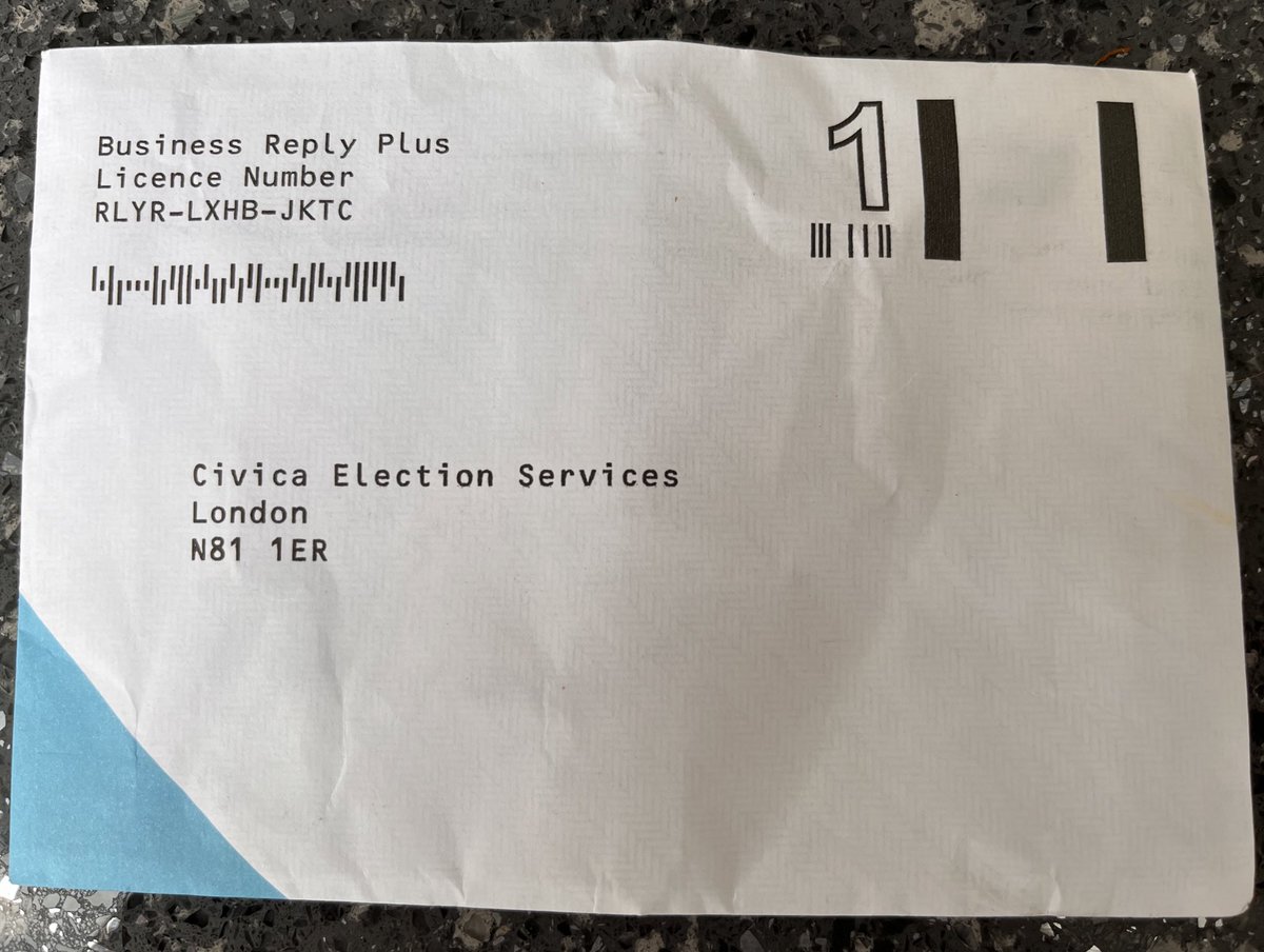 sammycoles75's tweet photo. Vote sent! #saveourschools https://t.co/BB7LKxmS45