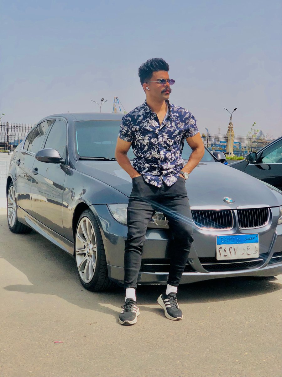 Choose the people who choose you.