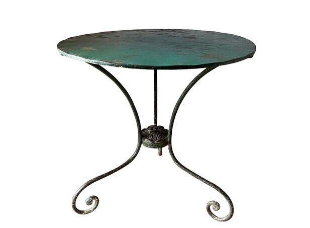 Newly Arrived…. French 19th century green iron gueridon with lovely scrolled wrought iron legs and pretty cast iron central floral medallion. Remains of its original layers of paint. 

This beautiful table works perfectly as an interior or garden pie… instagr.am/p/CsgeyW4oOlB/