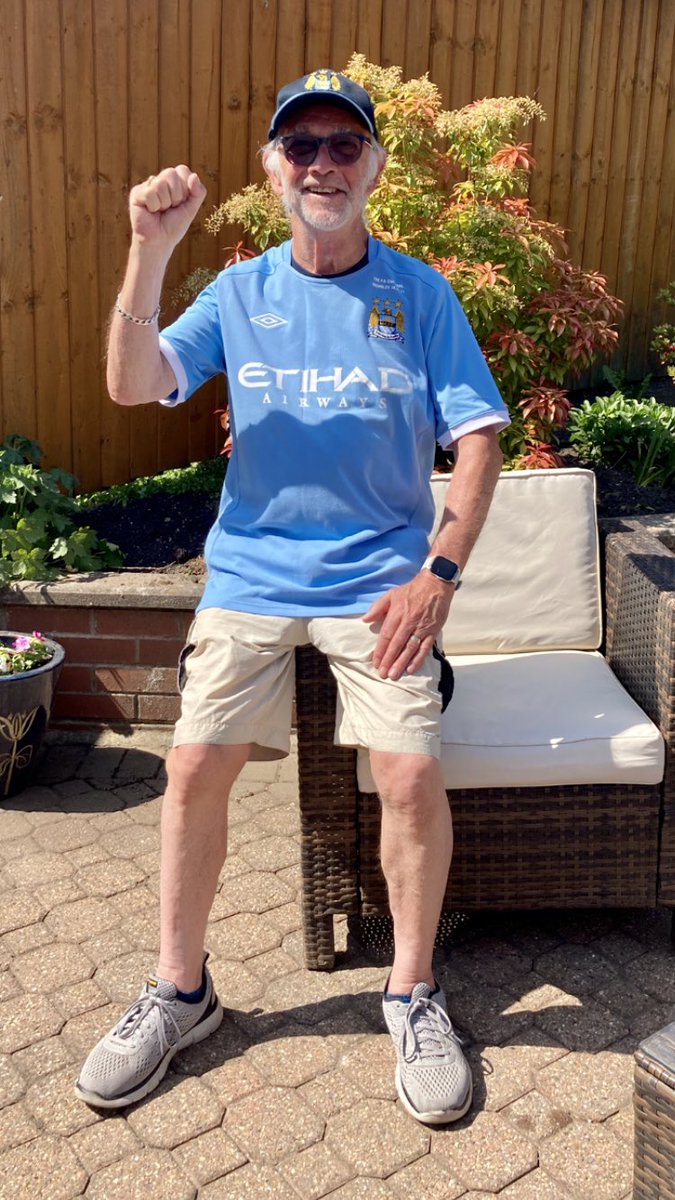 kenm1894's tweet photo. To the regiment… I wish I was there! #ManCity https://t.co/bgDfoMyPsZ