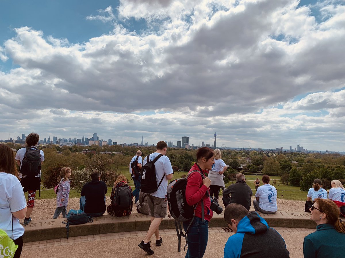 DAlex40's tweet photo. Good spot to take a moment #BigFunWalk @NLondonHospice https://t.co/PnZ9fHqPdU