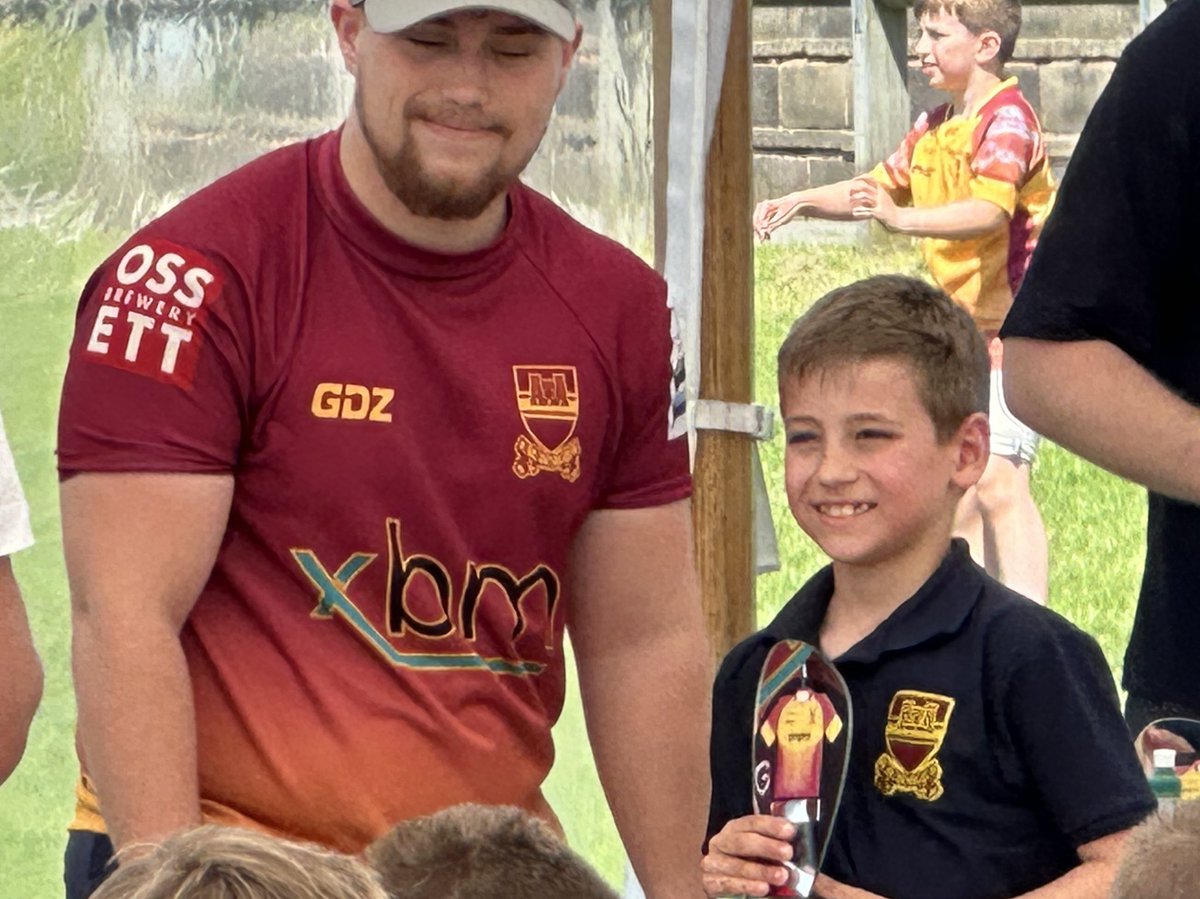 Tim_Gi11's tweet image. Fantastic end of season awards presentation @MiniRufc @ClubSandal  Thank you to all who organised and for a great season!