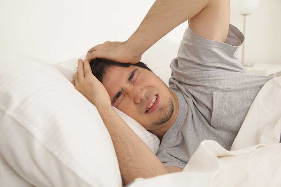 Halodoc Indonesia on Twitter "💢 NYERI KEPALA & LEHER 💢 Karena keasyikan main HP, biasanya