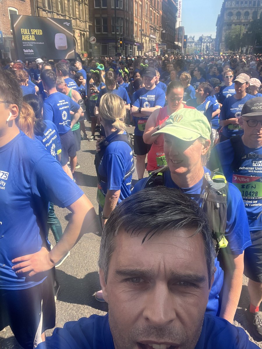 Gareth_Adams1's tweet photo. What a morning running in the sun! Team @MFT_CSS your were all great in today’s #Manchester10k run. Go CSS and go #MFTBlueWave https://t.co/TcztSoXG3o
