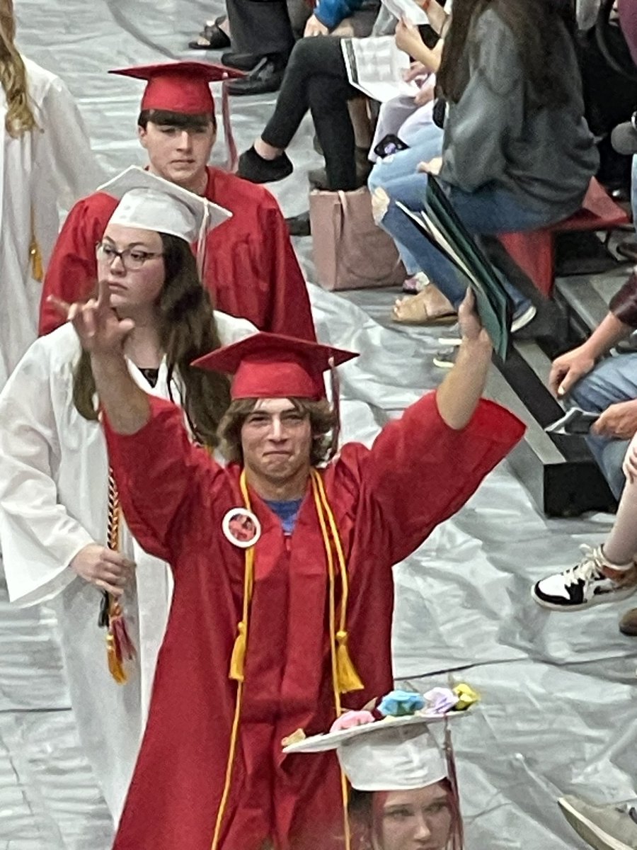 MatthewHagy3's tweet photo. Ready for the next chapter! https://t.co/CXVzvf9BNi