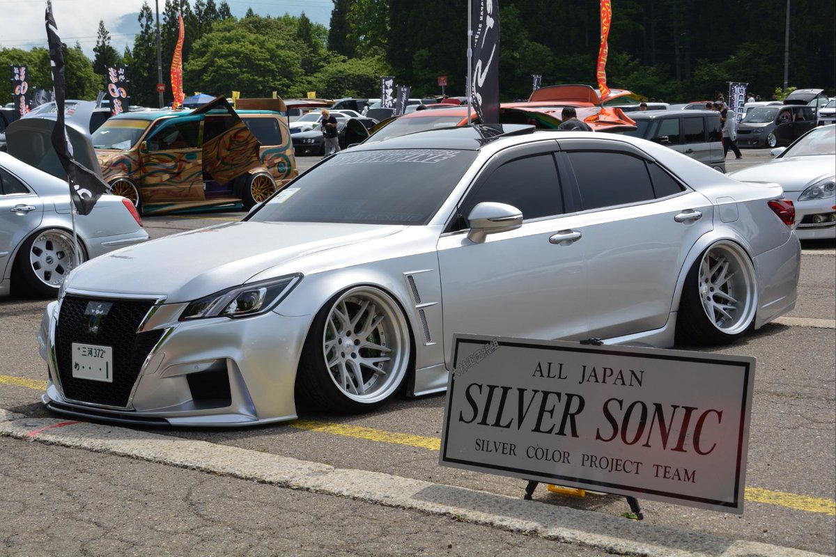 zoosan_ery's tweet photo. 実はこのオーナーさんの車を見てクラウン欲しいなぁ、かっけえなと思ったのは内緒
#MastersCap 
#マスターズカップで会いましょう https://t.co/OOM8CMpKnJ