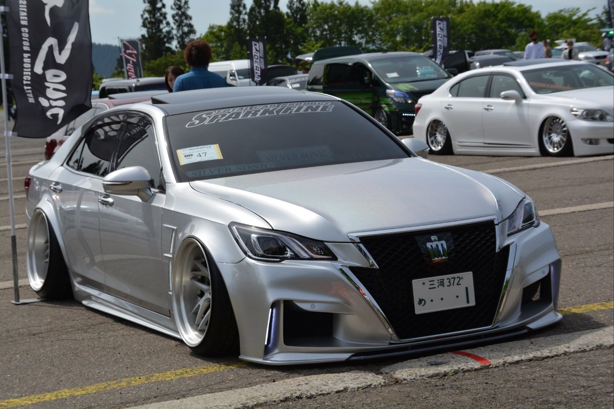 zoosan_ery's tweet photo. 実はこのオーナーさんの車を見てクラウン欲しいなぁ、かっけえなと思ったのは内緒
#MastersCap 
#マスターズカップで会いましょう https://t.co/OOM8CMpKnJ