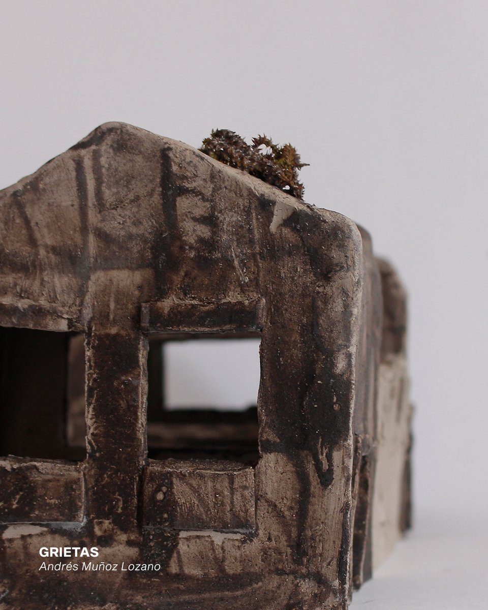 CinematecaBta's tweet photo. 🤩✨ | Agéndate para disfrutar de la Exposición Suturas: Tejidos del conflicto en la #SalaE de nuestra #CinematecaDeBogotá, hasta el 28 de mayo.
📍Una exposición de realidad virtual a través de 5 obras que narran el conflicto.
¡La entrada es libre! https://t.co/D0mifDaTf3
