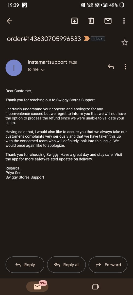 digij_chhabra's tweet photo. @SwiggyCares @Swiggy 
This is your customer service?
Sending bad quality products and refusing a replacement?
This is totally unacceptable. Two incidents with me in one single day. Please stop doing business if you can't cater the customer's needs. @BandBajaateRaho https://t.co/TPDh0stdEX