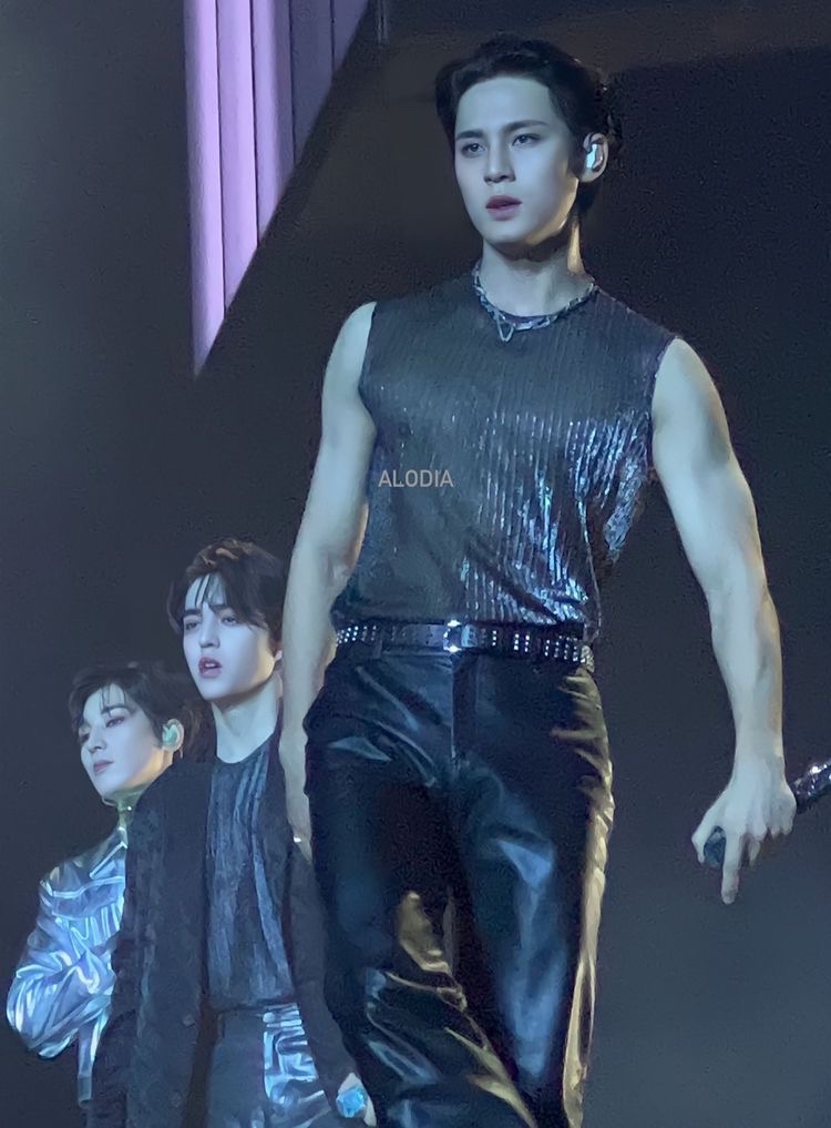 #MINGYU #민규 #세븐틴 #SEVENTEEN <a href="/pledis_17/">세븐틴(SEVENTEEN)</a>
