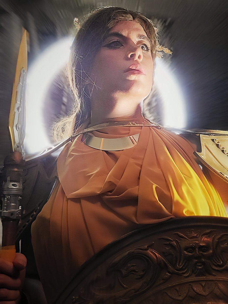 nightleycosplay's tweet photo. Athena ₐₜₕₑₙₐ Badass of the arena. Unmatch witty and queen of the best strategies we've seen!!
#athena #athenacosolay #greekgoddess #greekgod #greekgods https://t.co/oNtFvDSdkI