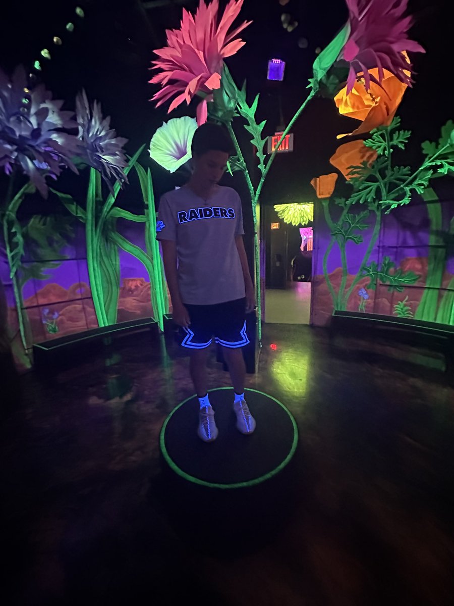 ccoreycallahan's tweet photo. Stuck in a maze 🪲 https://t.co/kuVhgTKq6i