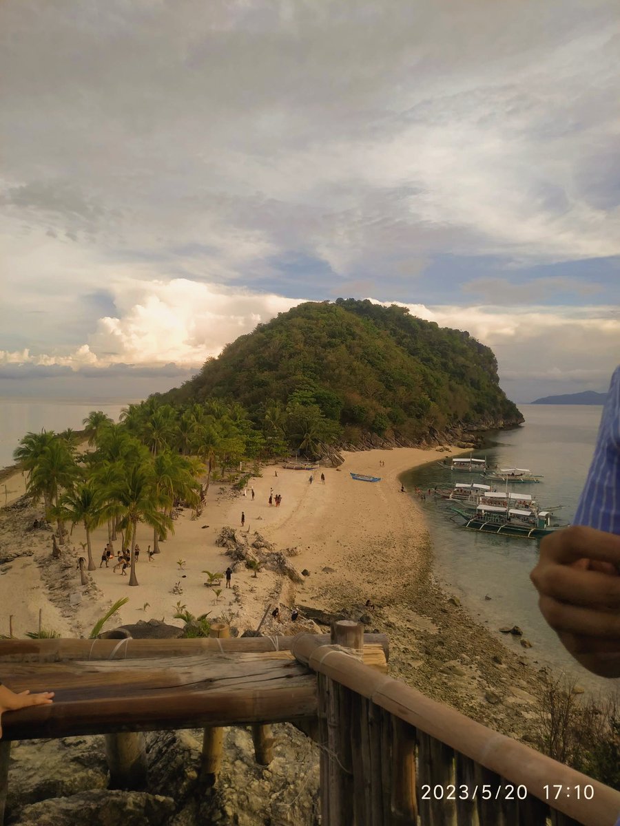 drhansolchwe's tweet photo. 📍 Gigantes Island, Carles, Iloilo. i miss ali and aia 😭 https://t.co/IM5VMNCjg1