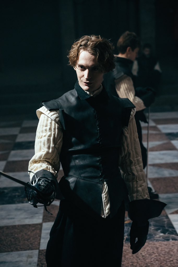 This is the end. 
Кино — вещь подвижная. Графики и концепции бывают к кому-то беспощадны, к кому-то расположены. Этерна, спасибо! Вам, друзья, спасибо! Мы круто раскачали в свое время ;) 
Встретьте новеньких не хуже, а даже лучше! Одарите любовью, какой умеете! Всех люблю❤️🦊