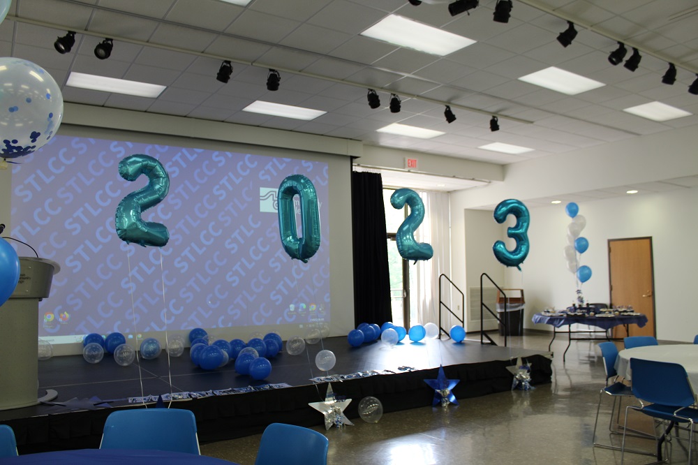 Commencement starts at 2 p.m., but <a href="/STLCCFloValley/">STLCC-Florissant Valley</a> employees, graduates and their families partied in advance at the 2023 Student Graduation Reception. #STLCCGrad #YouDidIt #EndlessPossibilities <a href="/STLCC/">St. Louis Community College</a> bit.ly/41RDjB3