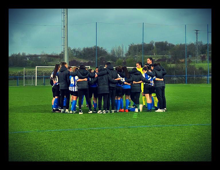 Stteffi13's tweet photo. “Cuando los hechos hablan, las palabras sobran”

Última jornada de la temporada, último paso en el camino. Sigamos disfrutando!

#Futfem #Alaves #FutbolFemenino 
#DeportivoAlavésFem https://t.co/QtIH23Sspk