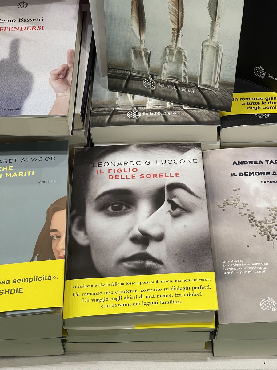 obliquestudio's tweet photo. Le Sorelle allo stand Gems
@ponteallegrazie #ilfigliodellesorelle #leonardogluccone #saloneditorino #gems #gruppoeditorialemaurispagnol
@NromaWilkes https://t.co/x9IwUdYiBE