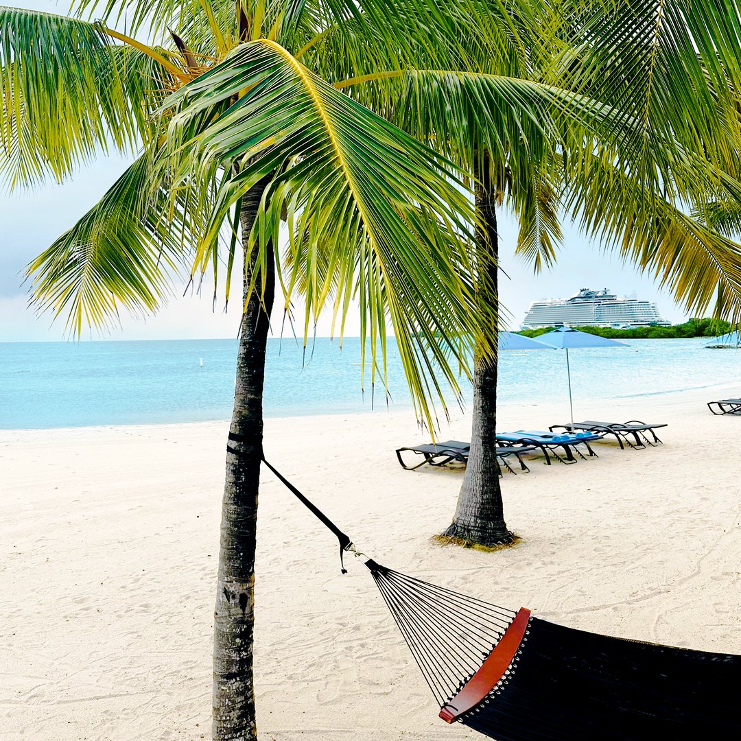 CruiseNorwegian's tweet photo. RT if you'd rather be here right now. #CruiseNorwegian https://t.co/SvmPfGJrwx