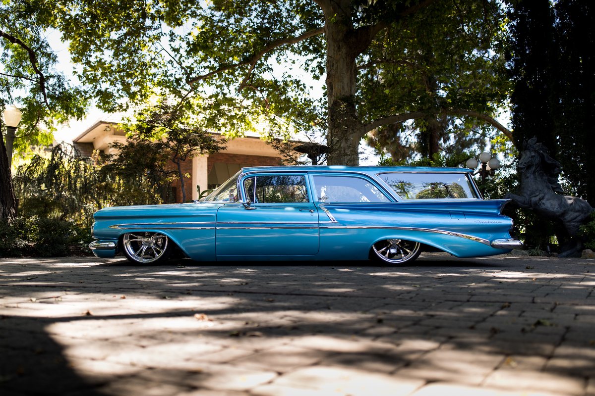 Low and clean. Exactly how we like it. This Mothers-polished ’59 Brookwood Wagon is too good. #chevy #brookwood #wagon #motherspolish #motherspolished #motherspolishcagold #theartofshine #car #cars #carwash #carwashing #cardetailing #detail #detailing