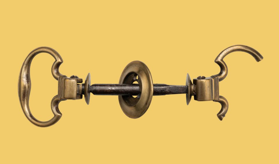 #OnThisDay in 1796, a young, enslaved woman named Ona Judge escaped the home of George Washington while living in Philadelphia. This door handle, which may have been the handle Judge used to escape, was removed from the President's House.

See more: bit.ly/3BE50CI