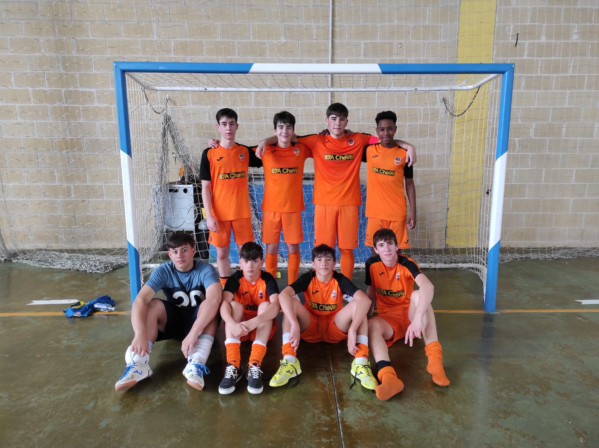 burelafs's tweet photo. Velaquí máis resultados dos partidos da #BaseLaranxa desta fin de semana!👇
👉Vitoria do Alevín/Benxamín feminino ante o Ribadeo na Copa da Mariña.
👉Empate do Cadete masculino B contra o EDM Concello de Guitiriz.
👉Vitoria do Alevín masculino A ante o Ribadeo.
Ben xogado equipos, parabéns!🧡
@cabreiroa #burelafs