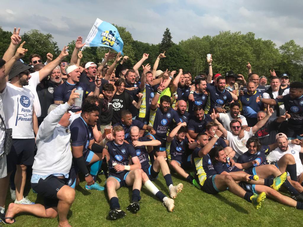 Ils l’ont fait ! Le <a href="/MLSGP78live/">MLSGP78</a> retrouve enfin la Fédérale 2 ! Un club / 3 villes ! <a href="/StGermainLaye/">St-Germain-en-Laye</a> <a href="/villepoissy/">Ville de Poissy</a> <a href="/fgMaisons/">Maisons-Laffitte</a> <a href="/KARLOLIVE/">KARL OLIVE</a> <a href="/JacquesMyard/">Jacques Myard</a> <a href="/SandrineBDS/">Sandrine Berno Dos Santos</a> <a href="/FranceRugby/">France Rugby</a> <a href="/Les_Yvelines/">Les Yvelines</a>