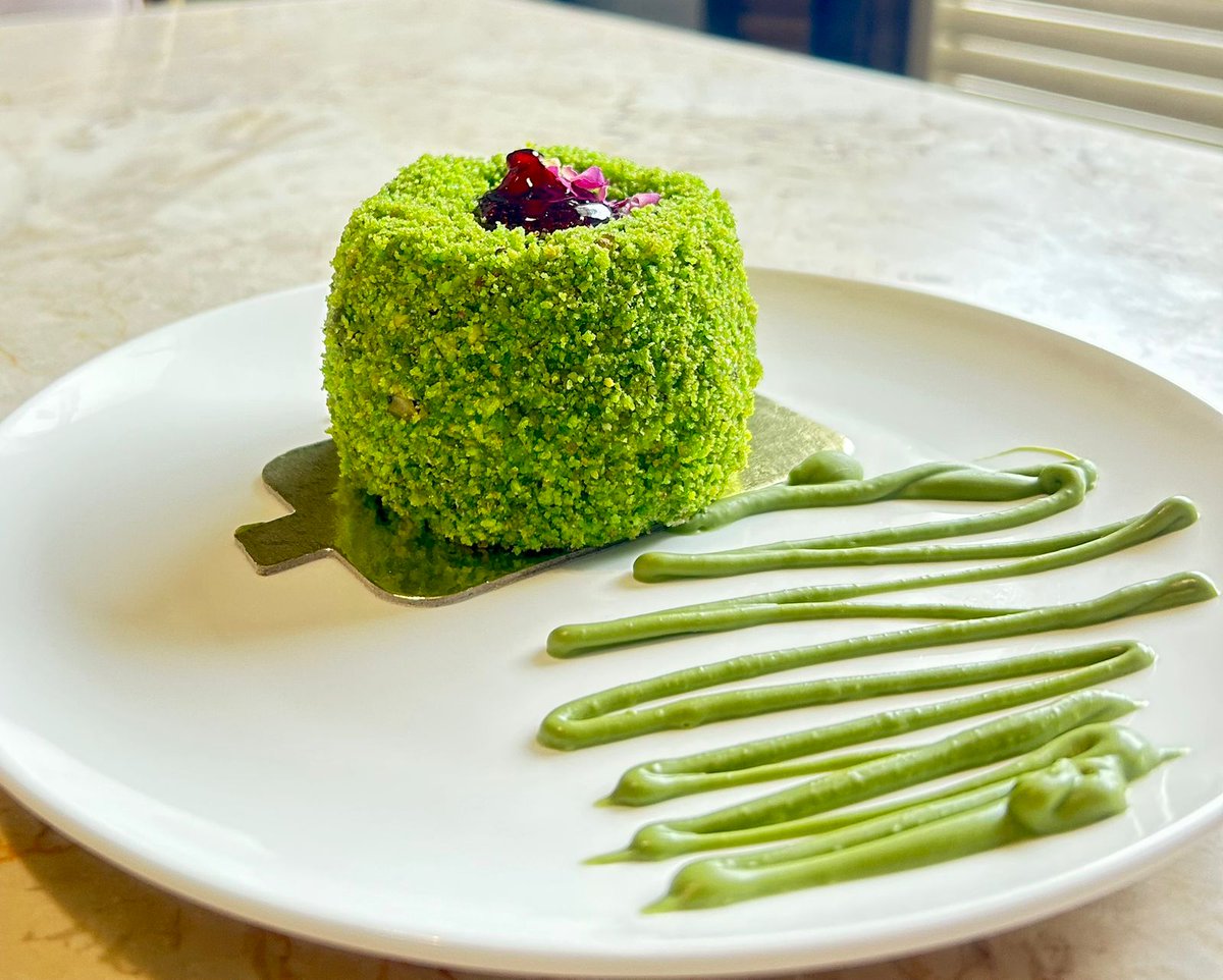 #مساء_الخير
جديدنا في مطعم ومقهى فيلامس
بستاشيو الرمان 😋
#الجبيل_الصناعية
#الجبيل