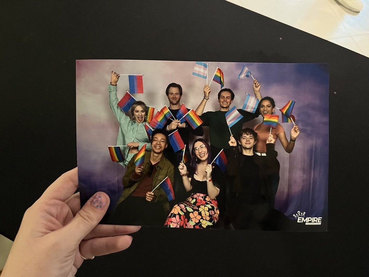 Holly 🍉 tweet media